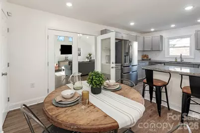 4014 Fieldcrest Road, Charlotte, NC 28217 - Photo 9