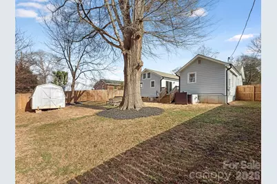 4014 Fieldcrest Road, Charlotte, NC 28217 - Photo 33