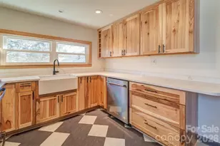 268 Longs Chapel Rd, Weaverville, NC 28787 - Photo 7