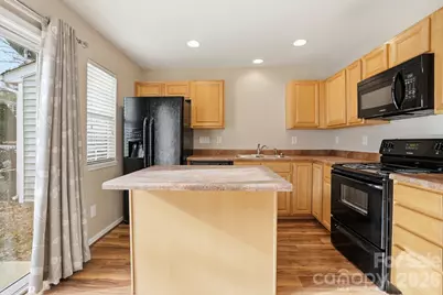 3569 Draycott Avenue, Charlotte, NC 28213 - Photo 7