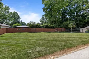 7701 Shady Ln, Charlotte, NC 28215 - Photo 29