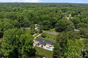 7701 Shady Ln, Charlotte, NC 28215 - Photo 31