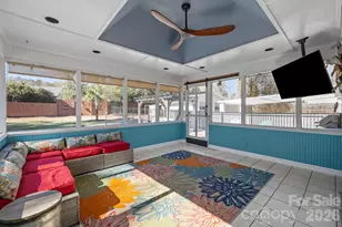 7701 Shady Ln, Charlotte, NC 28215 - Photo 25