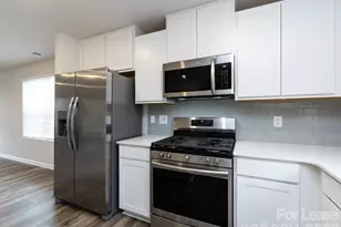 1048 Old Trade St, Edgemoor, SC 29712 - Photo 11