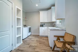 306 Burnsville School Rd, Burnsville, NC 28714 - Photo 15