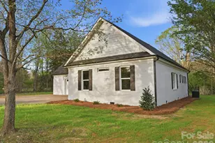 1491 Cedar Grove Rd, Clover, SC 29710 - Photo 3