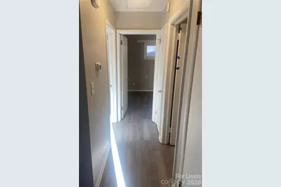 526 Blendwood Drive, Charlotte, NC 28215 - Photo 5