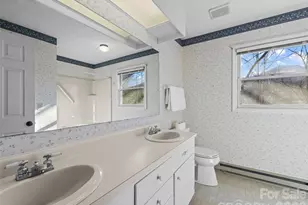 164 Bluebird Ln, Maggie Valley, NC 28751 - Photo 13