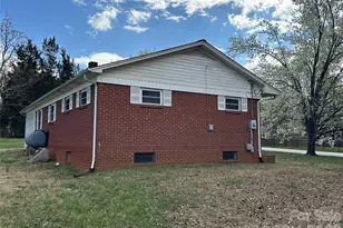 5164 Lavern St, Conover, NC 28613 - Photo 9