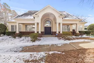 18001 Delmas Dr, Cornelius, NC 28031 - Photo 33