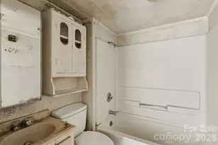 204 Harrison Dr, Belmont, NC 28012 - Photo 5