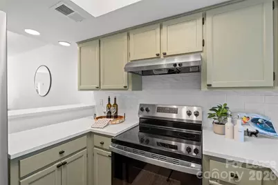 9231 Kings Canyon Drive, Charlotte, NC 28210 - Photo 9