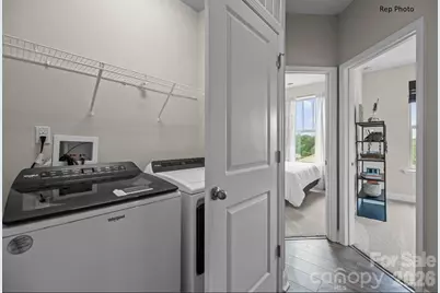 3027 Rozzelles Ferry Road, Charlotte, NC 28208 - Photo 11