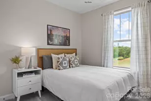 3027 Rozzelles Ferry Rd, Charlotte, NC 28208 - Photo 7