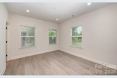 412 Hampton Street, Gastonia, NC 28052 - Photo 9