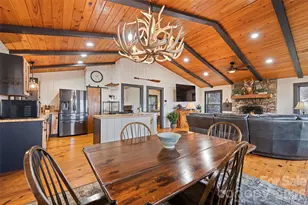 10 Zenith Dr, Waynesville, NC 28785 - Photo 17