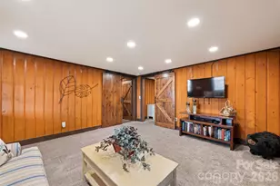 10 Zenith Dr, Waynesville, NC 28785 - Photo 27