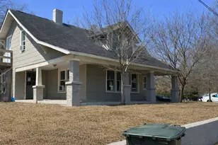 407 Davidson St, Thomasville, NC 27360 - Photo 1