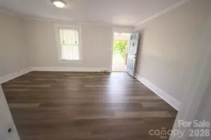 407 Davidson St, Thomasville, NC 27360 - Photo 5