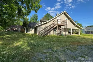 407 Davidson St, Thomasville, NC 27360 - Photo 17