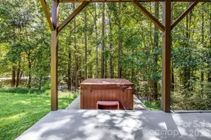 447 Hidden Lake Pkwy, Nebo, NC 28761 - Photo 21