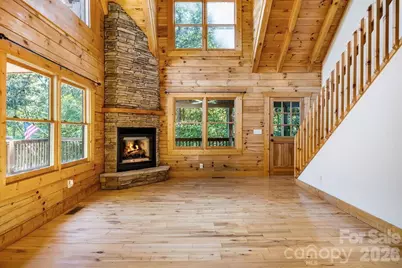 447 Hidden Lake Parkway, Nebo, NC 28761 - Photo 3