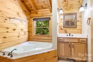 447 Hidden Lake Pkwy, Nebo, NC 28761 - Photo 9