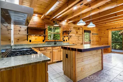 447 Hidden Lake Parkway, Nebo, NC 28761 - Photo 5