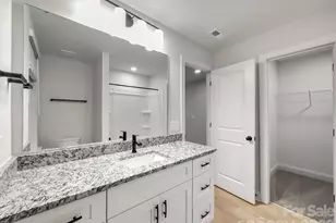 1566 7th Ave Dr, Hickory, NC 28602 - Photo 13