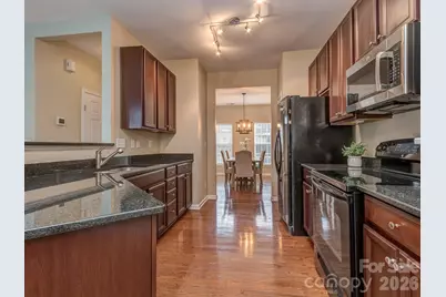 5922 Union Pacific Avenue, Charlotte, NC 28210 - Photo 9