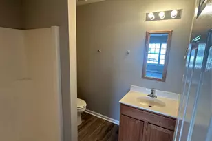 5423 Eneida Sue Dr, Charlotte, NC 28214 - Photo 9