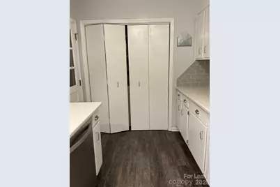 415 E Broad Street #A5, Statesville, NC 28677 - Photo 5