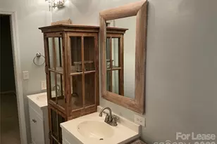 415 E Broad St, Statesville, NC 28677 - Photo 7