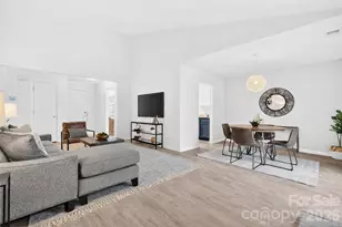 1047 Sardis Cove Dr, Charlotte, NC 28270 - Photo 5