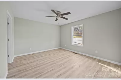 1700 Bringle Ferry Road, Salisbury, NC 28146 - Photo 9