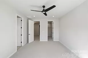 423 Vinroot Aly, Charlotte, NC 28217 - Photo 27