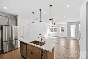 423 Vinroot Aly, Charlotte, NC 28217 - Photo 21