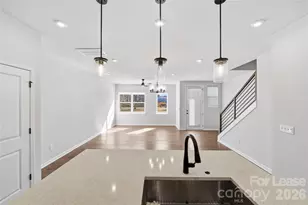 423 Vinroot Aly, Charlotte, NC 28217 - Photo 21