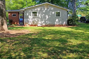 159 Edgewood Dr, Forest City, NC 28043 - Photo 9