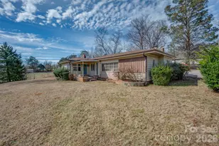 1092 Nc 120 Hwy, Mooresboro, NC 28114 - Photo 5