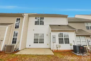 11338 Yellow Spaniel Ct, Charlotte, NC 28269 - Photo 15