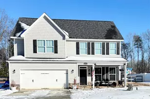 136 Mountain Island Dr, Statesville, NC 28677 - Photo 1