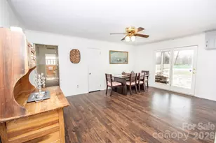 108 Robin Ln, Statesville, NC 28677 - Photo 11