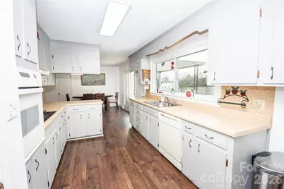 108 Robin Lane, Statesville, NC 28677 - Photo 19