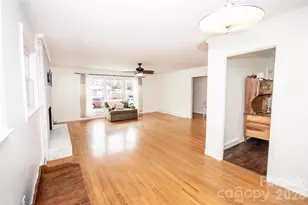 108 Robin Ln, Statesville, NC 28677 - Photo 9