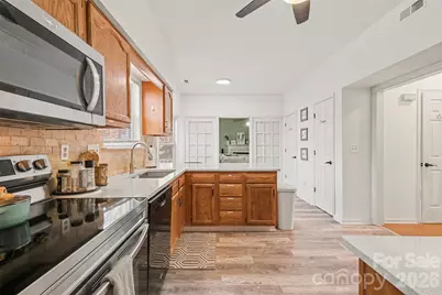 10619 Whittersham Drive, Charlotte, NC 28262 - Photo 11