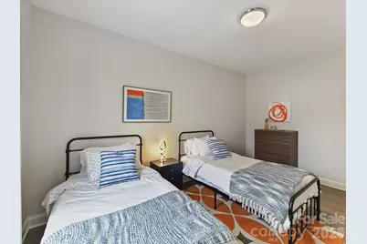 6400 Carver Boulevard, Charlotte, NC 28269 - Photo 21