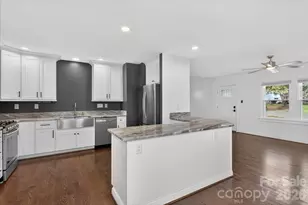 1125 Bethel Rd, Charlotte, NC 28208 - Photo 9