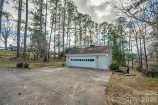 149 Woodbriar Dr, Forest City, NC 28043 - Photo 43