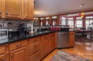 4209 Piccadilly Ln, Fort Mill, SC 29707 - Photo 11